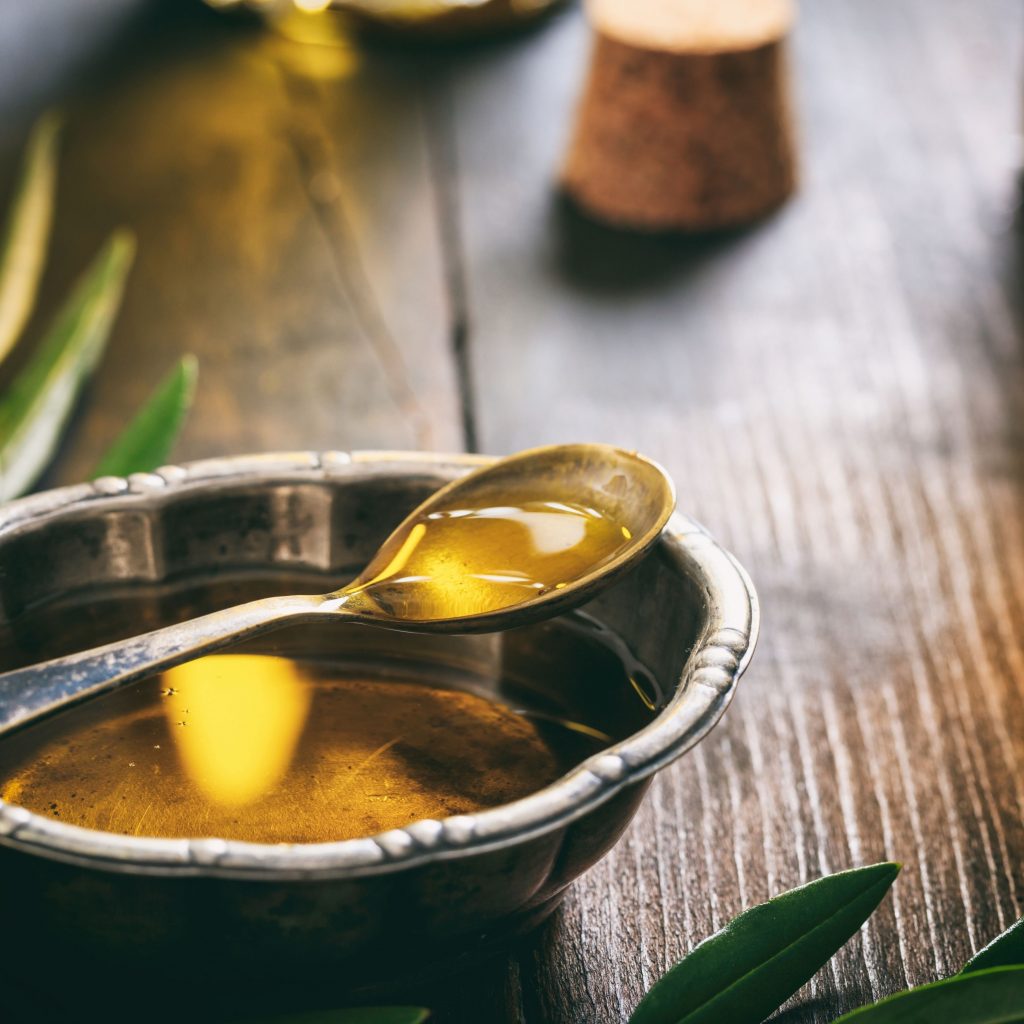 foods that fight inflammation -- olive oil